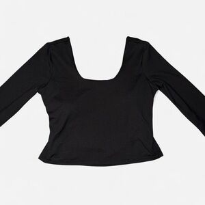 Fabletics Classic Black Long Sleeve Oasis Tank